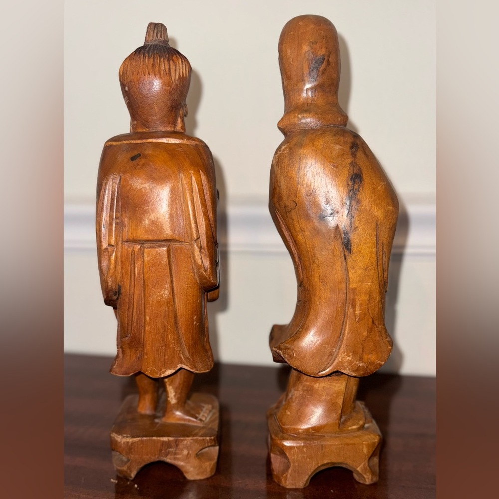 Vintage Hand-Carved Wooden Asian Figurine Pair – Monk & Goddess Statues - Picture 4 of 6